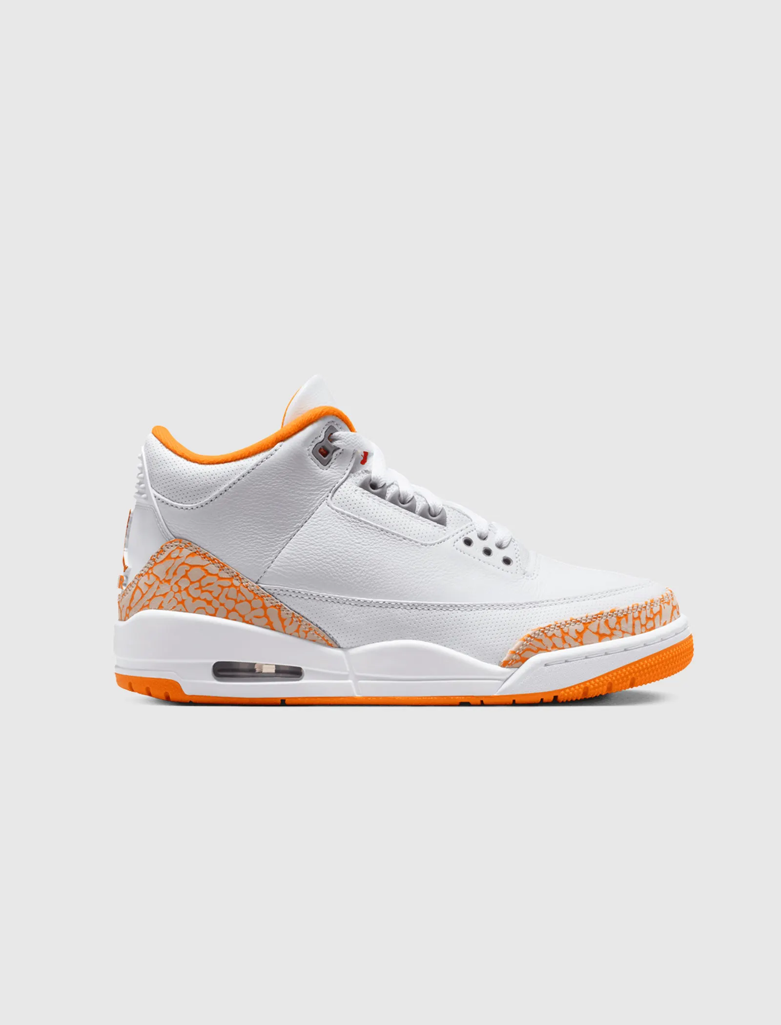 Hero image for WOMEN'S AIR JORDAN 3 RETRO "ORANGE CITRUS"