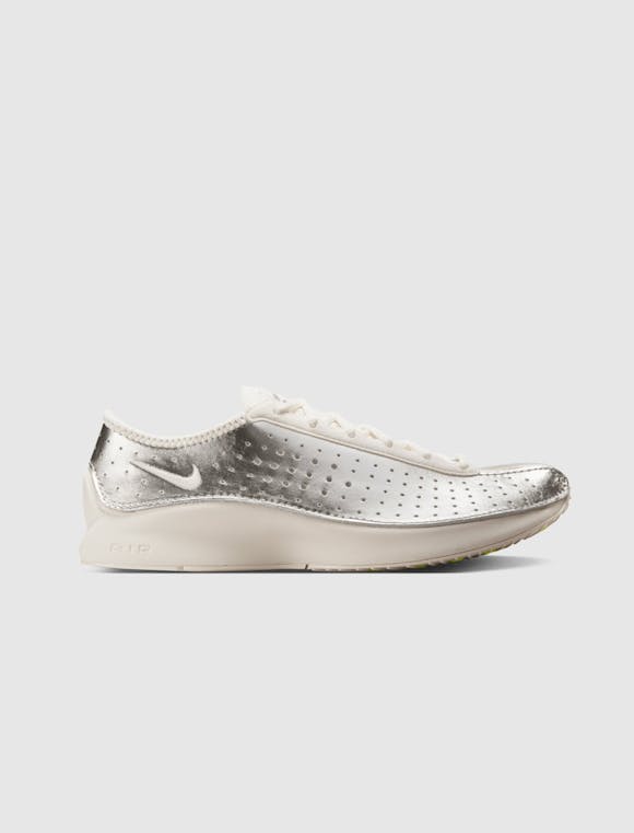 Hero image for WOMEN'S NIKE AIR SUPERFLY "METALLIC SILVER/OFF-WHITE"