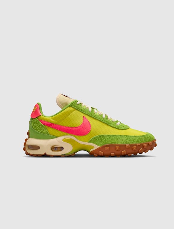 Hero image for NIKE AIR MAX WAFFLE SP 2