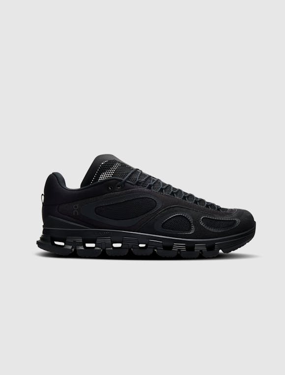 Hero image for ON RUNNING CLOUD X FKA TWIGS "BLACK"