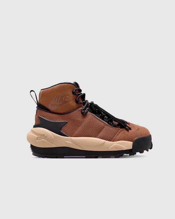 Hero image for NIKE SACAI X MAGMASCAPE SP "PECAN"