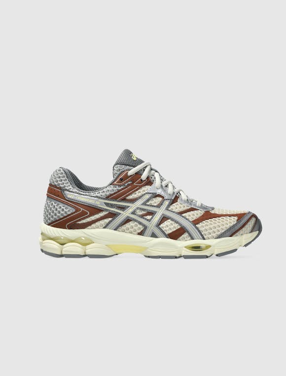 Hero image for EMMI X ASICS GEL CUMULUS 16