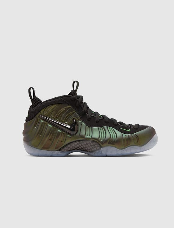 Hero image for NIKE AIR FOAMPOSITE PRO "PINE GREEN"