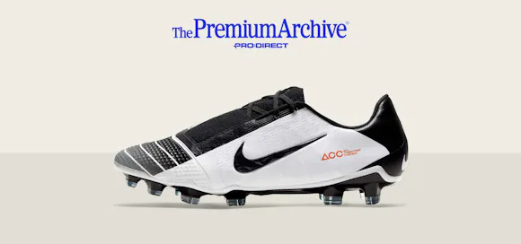 Hero image for Nike Phantom VNM Elite FG - White at Pro:Direct Soccer